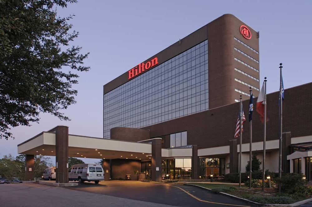 Travelodge By Wyndham Lafayette Exterior photo